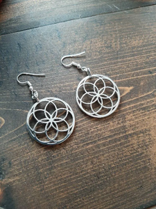 Celtic circle seed of life earrings - silver